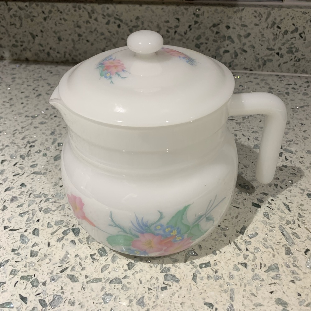 Tea pot ☕️ with lead